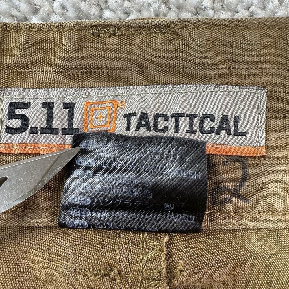 5.11 Tactical Men's Size 42x30 Cargo Comfort‎ Waist Brown Polyester - Picture 15 of 16